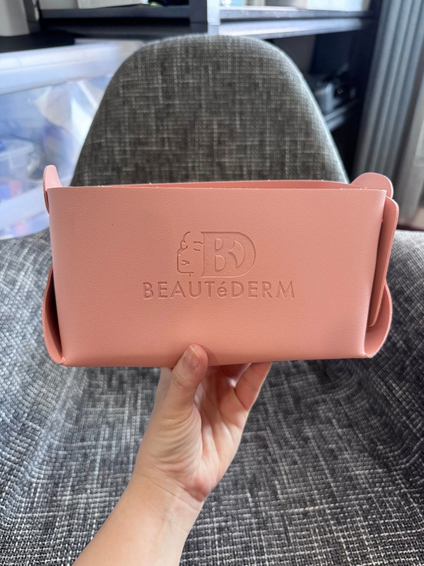 Beautederm Collapsible organizer