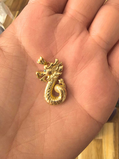 JEWELRY: 18k Gold Dragon Pendant