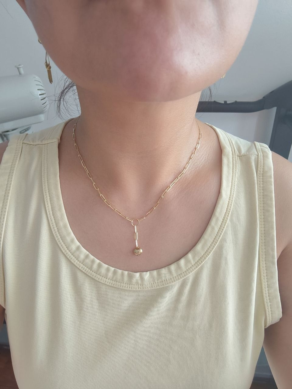 JEWELRY: 18k Saudi Paperclip with Dangling Heart Necklace