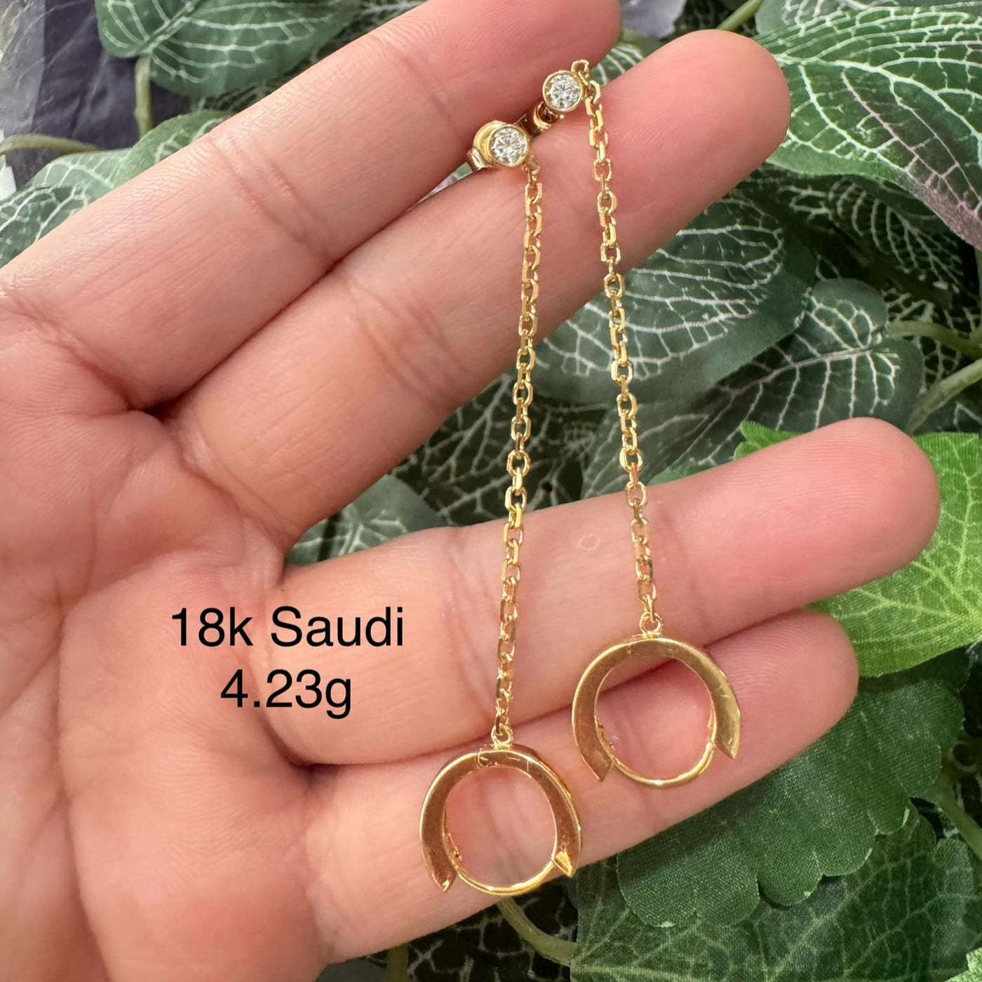 JEWELRY: 18k Saudi Gold Stylish Earings